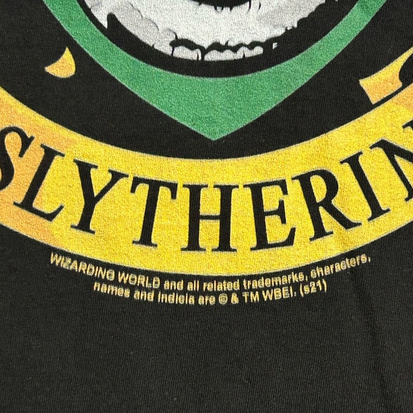 NEW Harry Potter Slytherin Crest Adult T-shirt in Black size 4XL - Picture 4 of 4